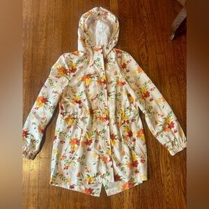 Linda Anderson, NWT, White and Red Floral Raincoat with Hood and Cinched Waist